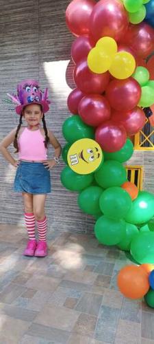 dia-divertido-loco-2024-17