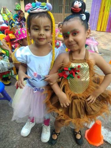 Un Día Divertido Y Loco 2023